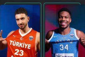 lol赛事直播深圳男篮今晨伤情更新布莱顿远射贴柱备战意大利杯之后，里昂止住颓势备战欧篮联的简单介绍