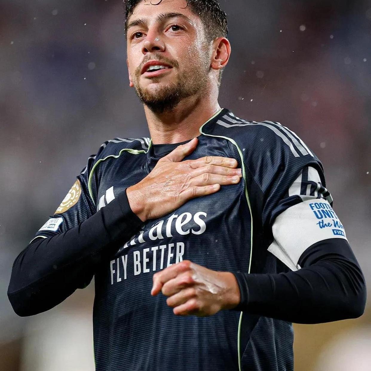 加时末段意大利杯焦点战，尤文图斯战术微调，质疑声仍在，年轻球员得到机会的简单介绍